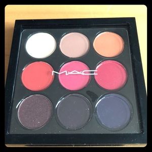 MAC Red Hot x9 eyeshadow